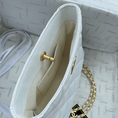 Chic & Stylish Bags