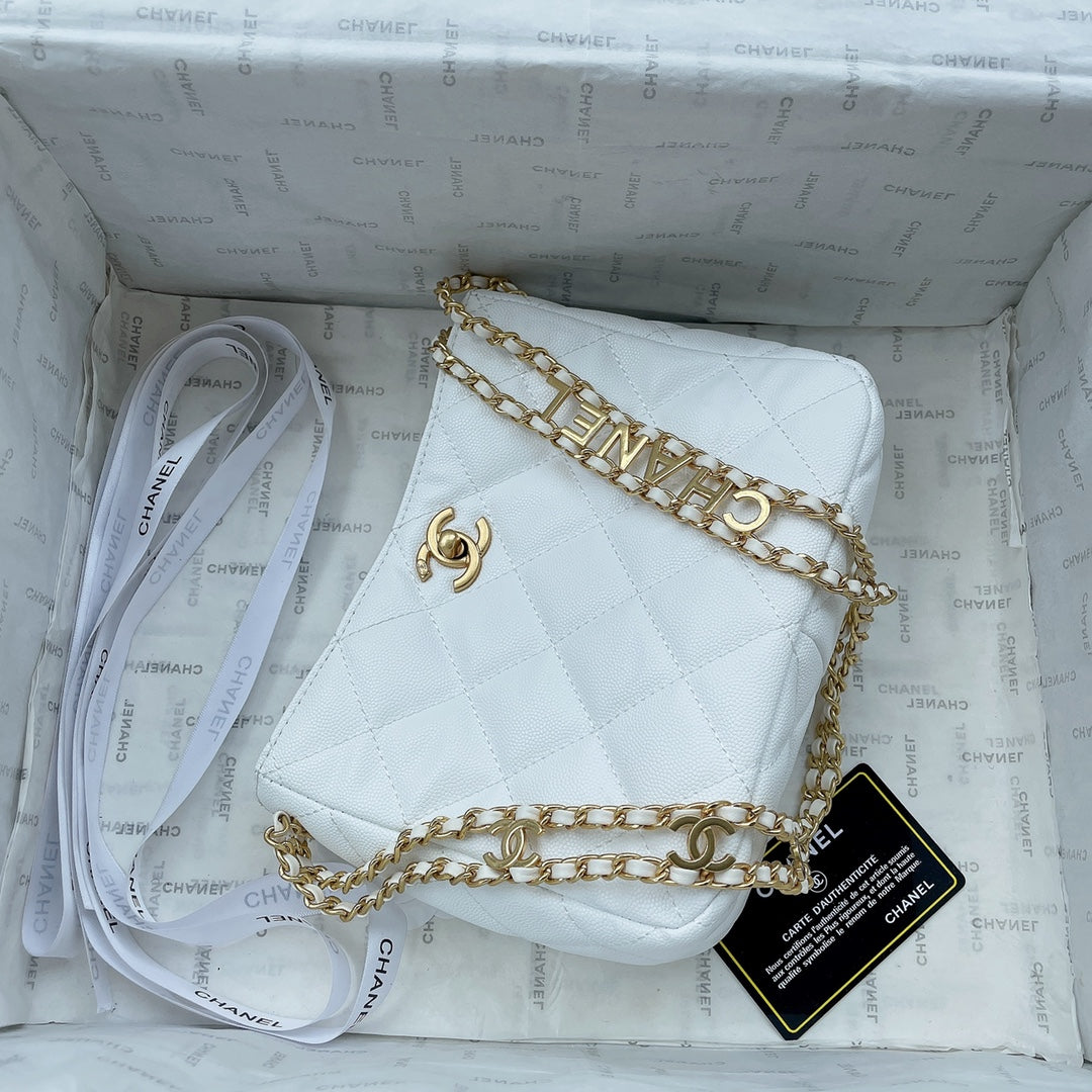 Chic & Stylish Bags