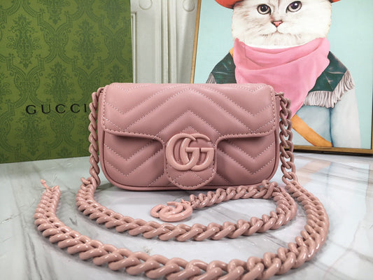 Chic & Stylish Bags