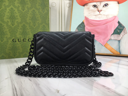 Chic & Stylish Bags