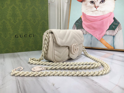 Chic & Stylish Bags