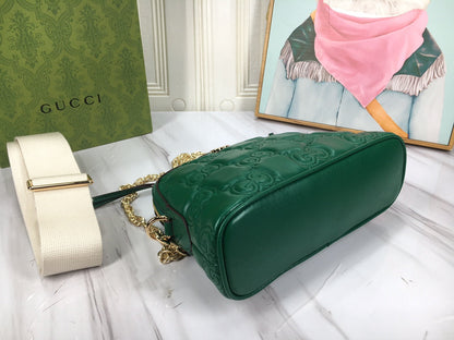 Chic & Stylish Bags