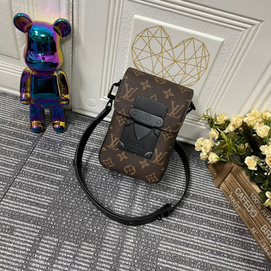 Chic & Stylish Bags
