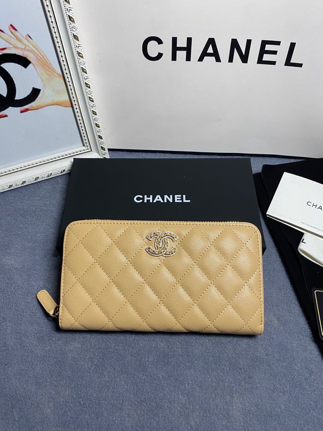 Chic & Stylish Bags
