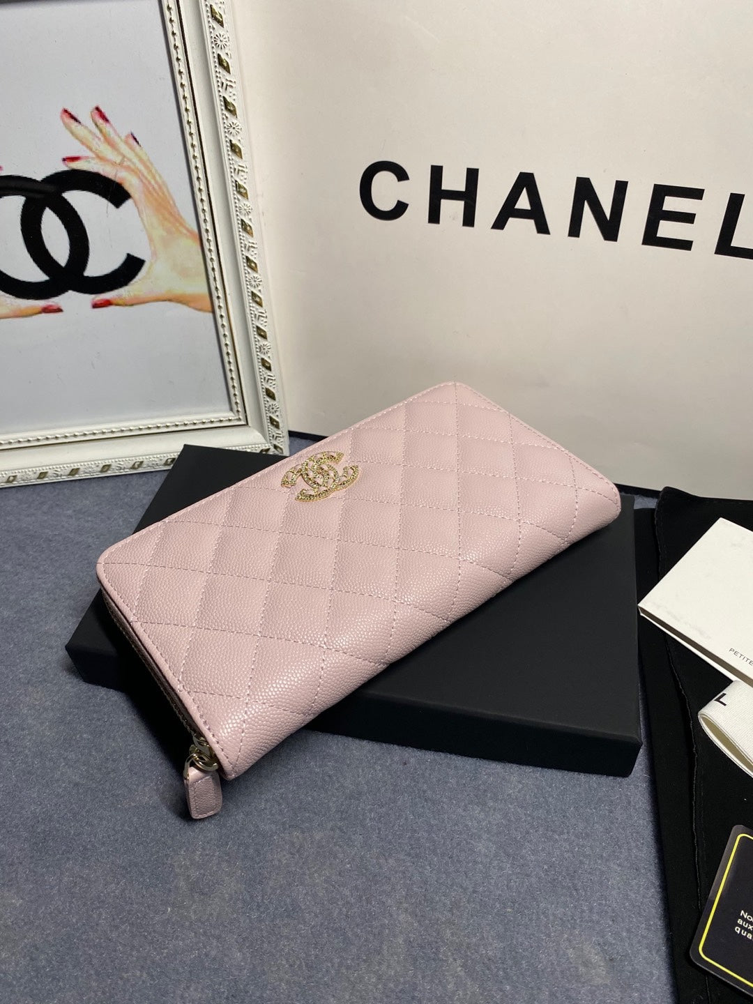 Chic & Stylish Bags