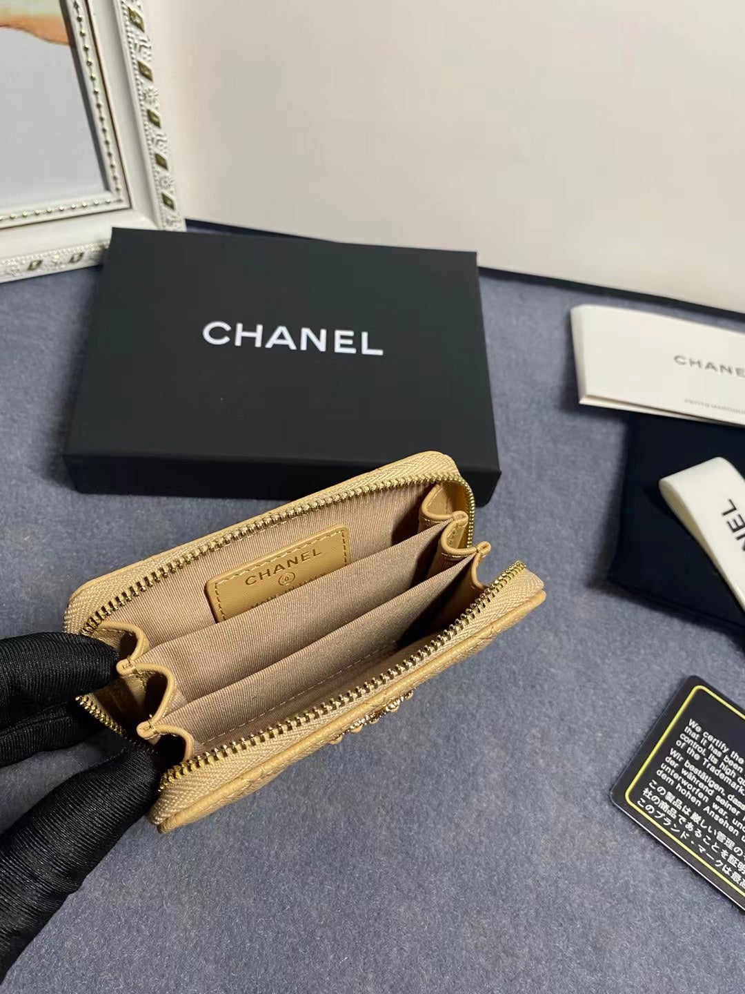 Chic & Stylish Bags
