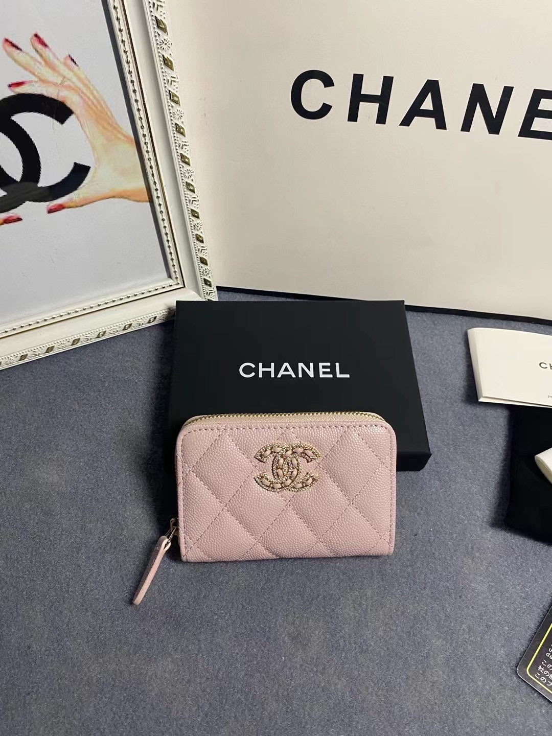 Chic & Stylish Bags