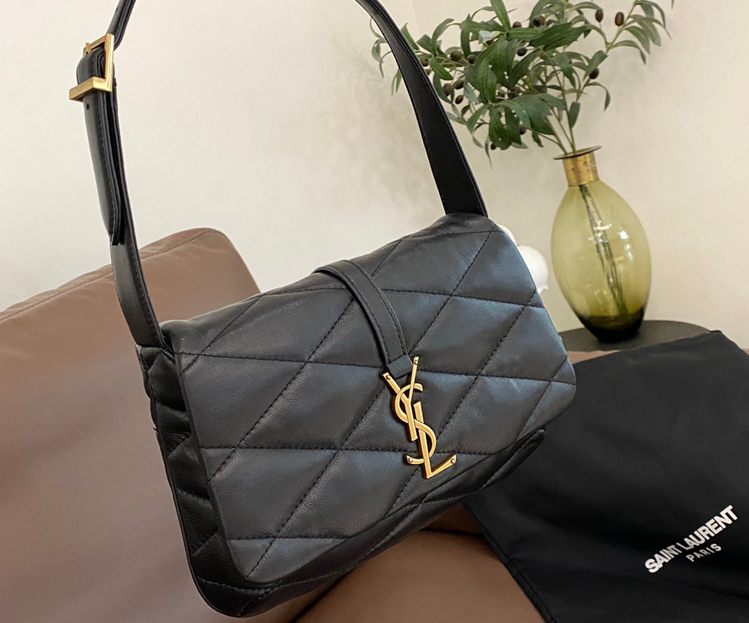 Chic & Stylish Bags