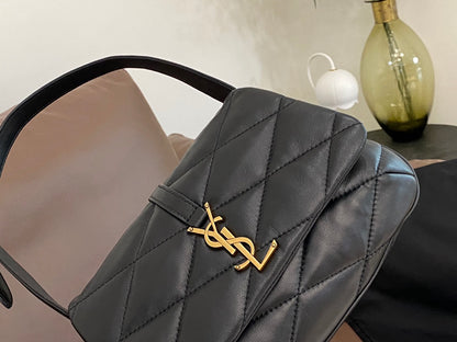 Chic & Stylish Bags