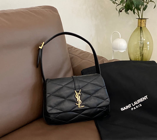 Chic & Stylish Bags