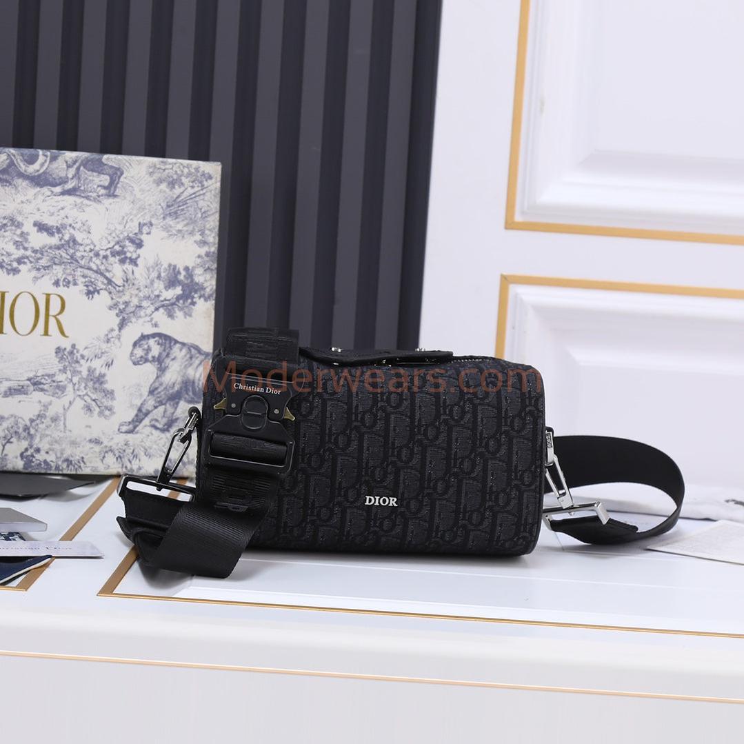 Chic & Stylish Bags