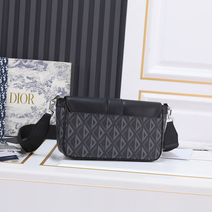 Chic & Stylish Bags