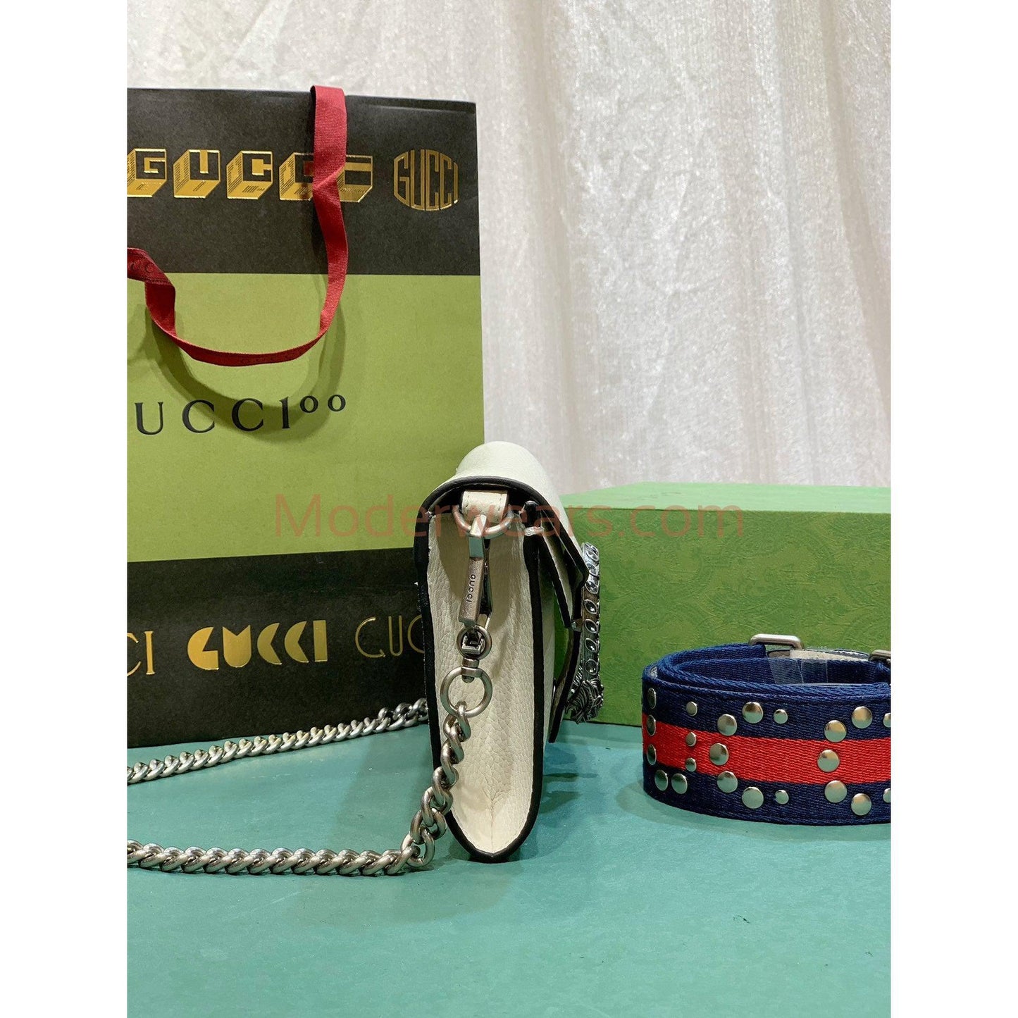Chic & Stylish Bags