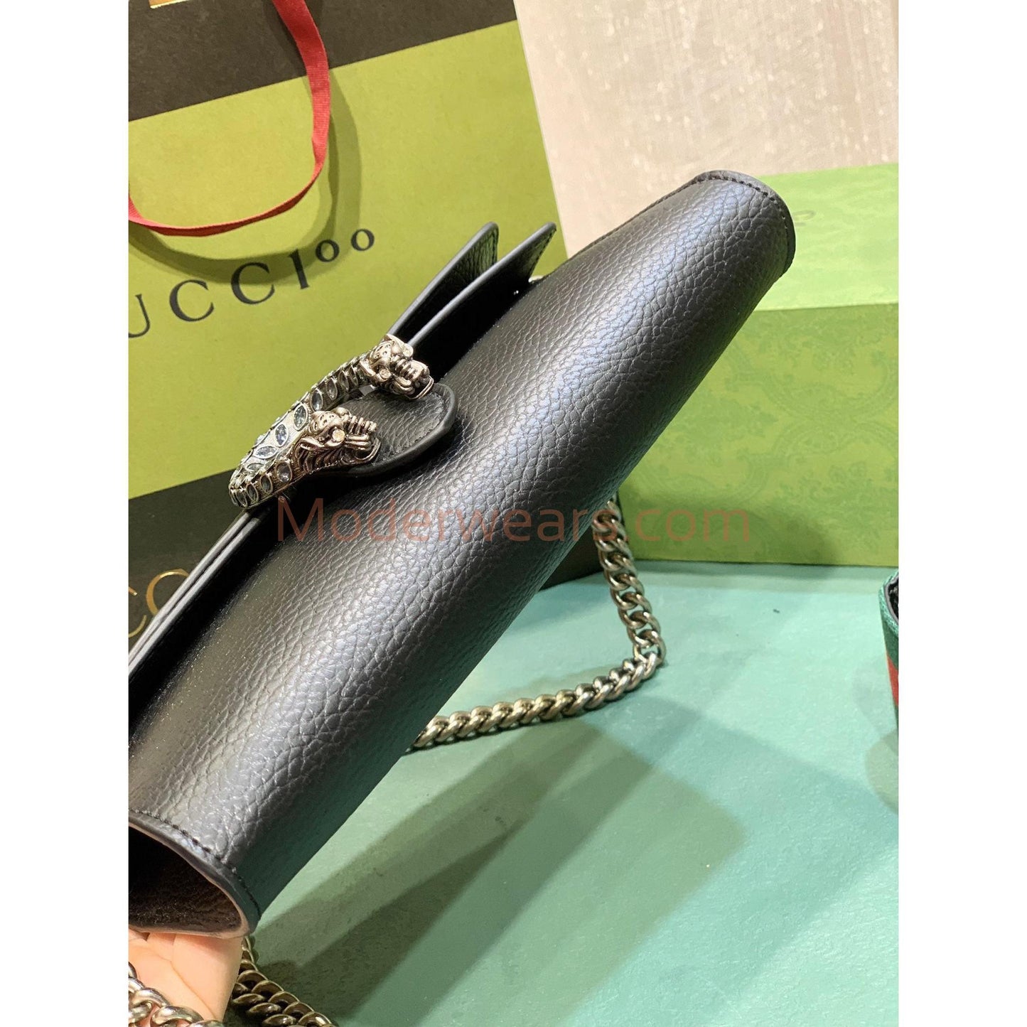 Chic & Stylish Bags