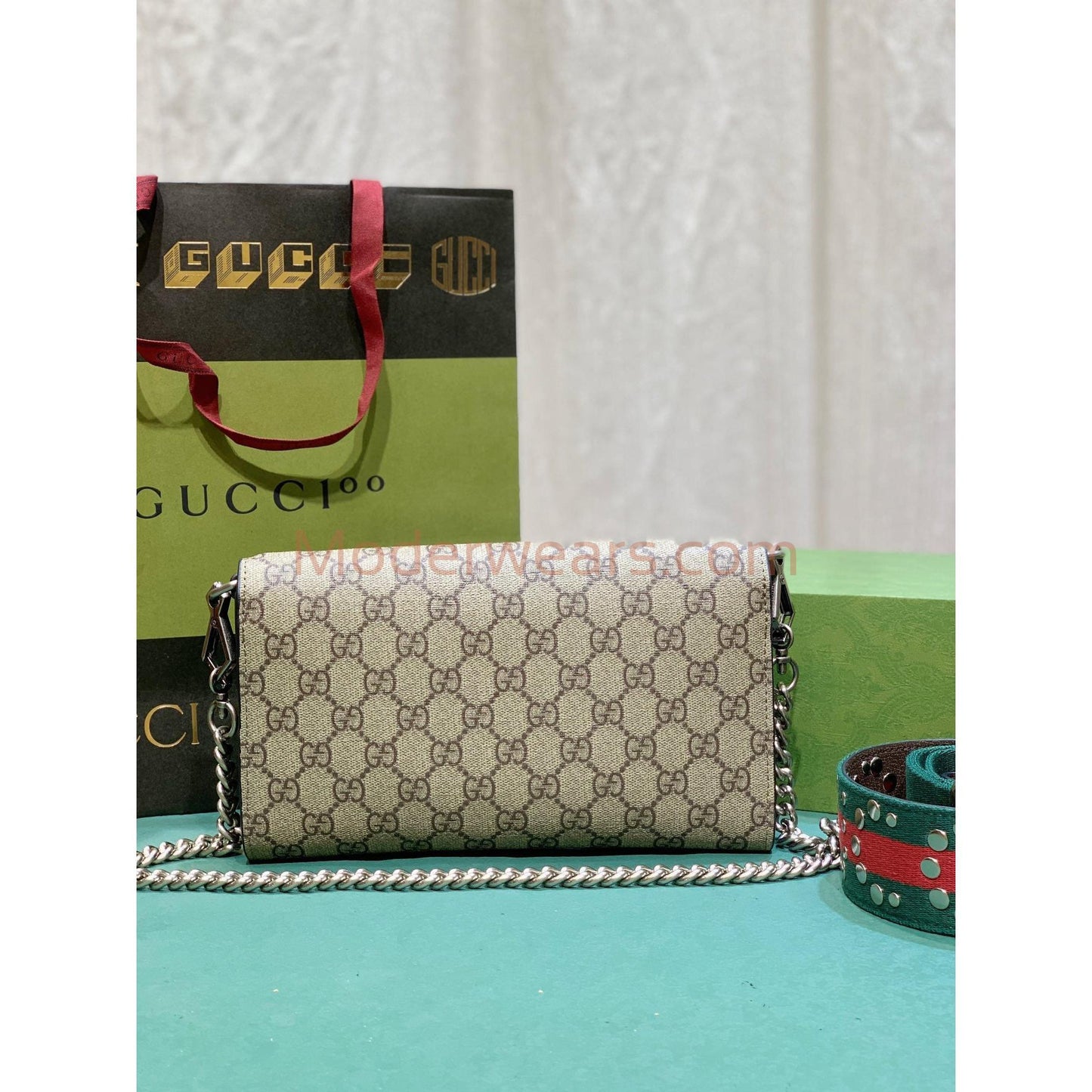 Chic & Stylish Bags