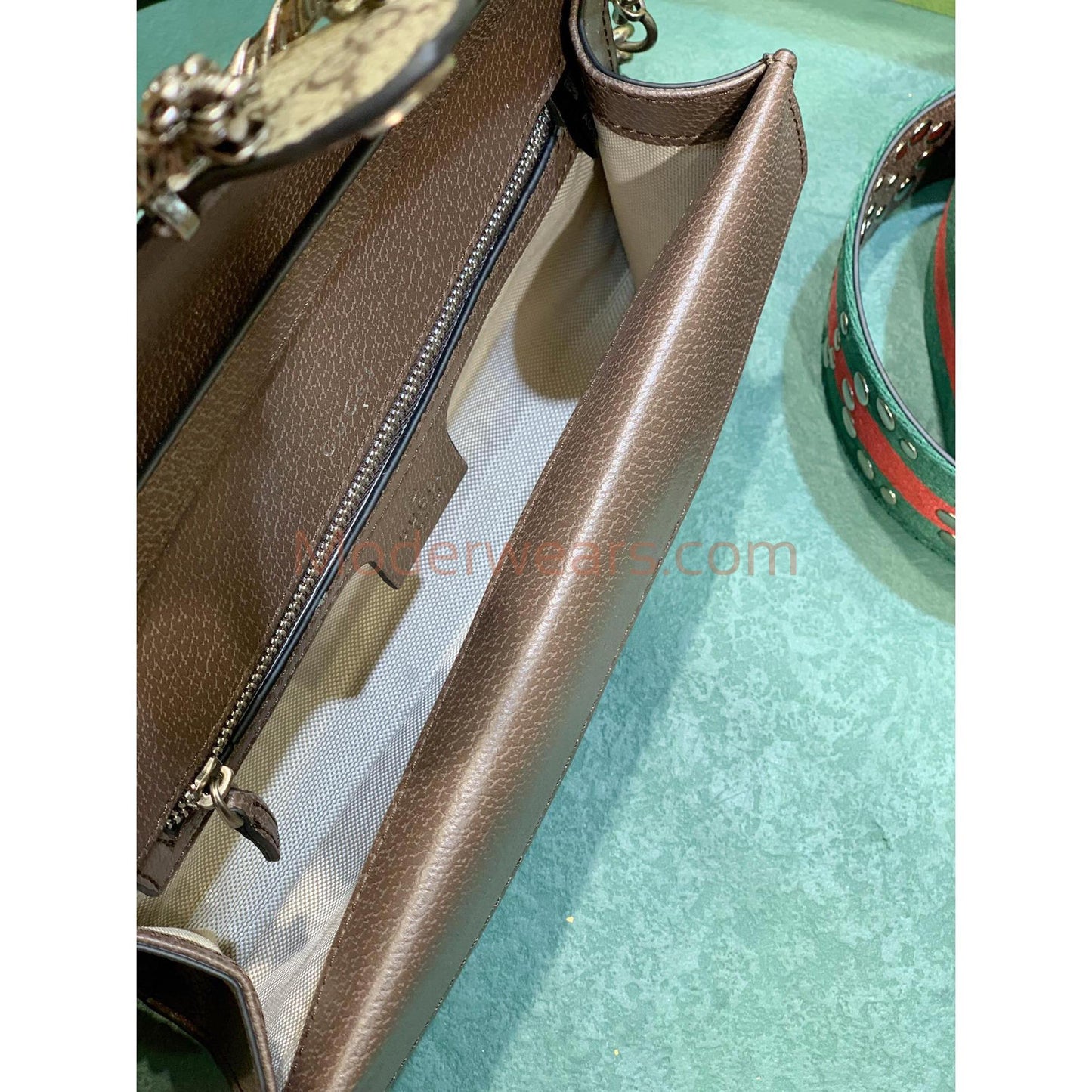 Chic & Stylish Bags