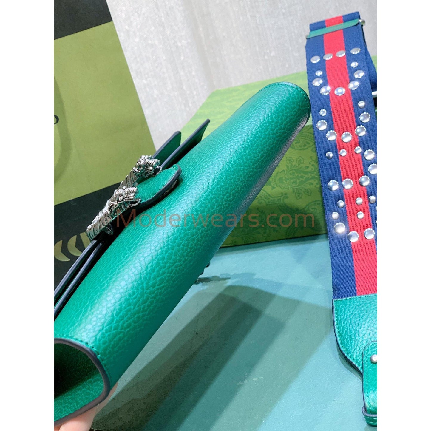 Chic & Stylish Bags