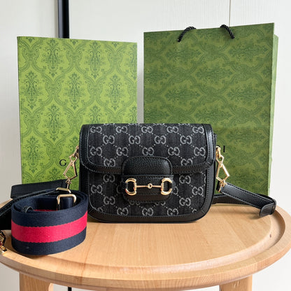 Chic & Stylish Bags