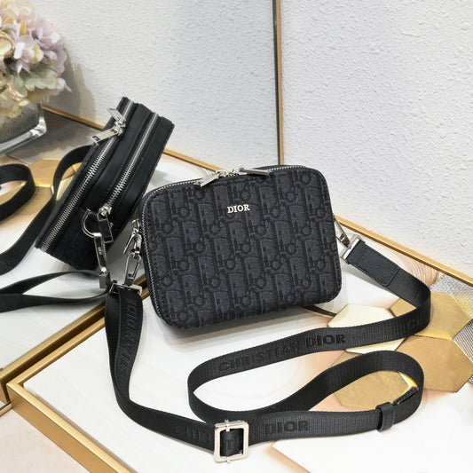 Chic & Stylish Bags