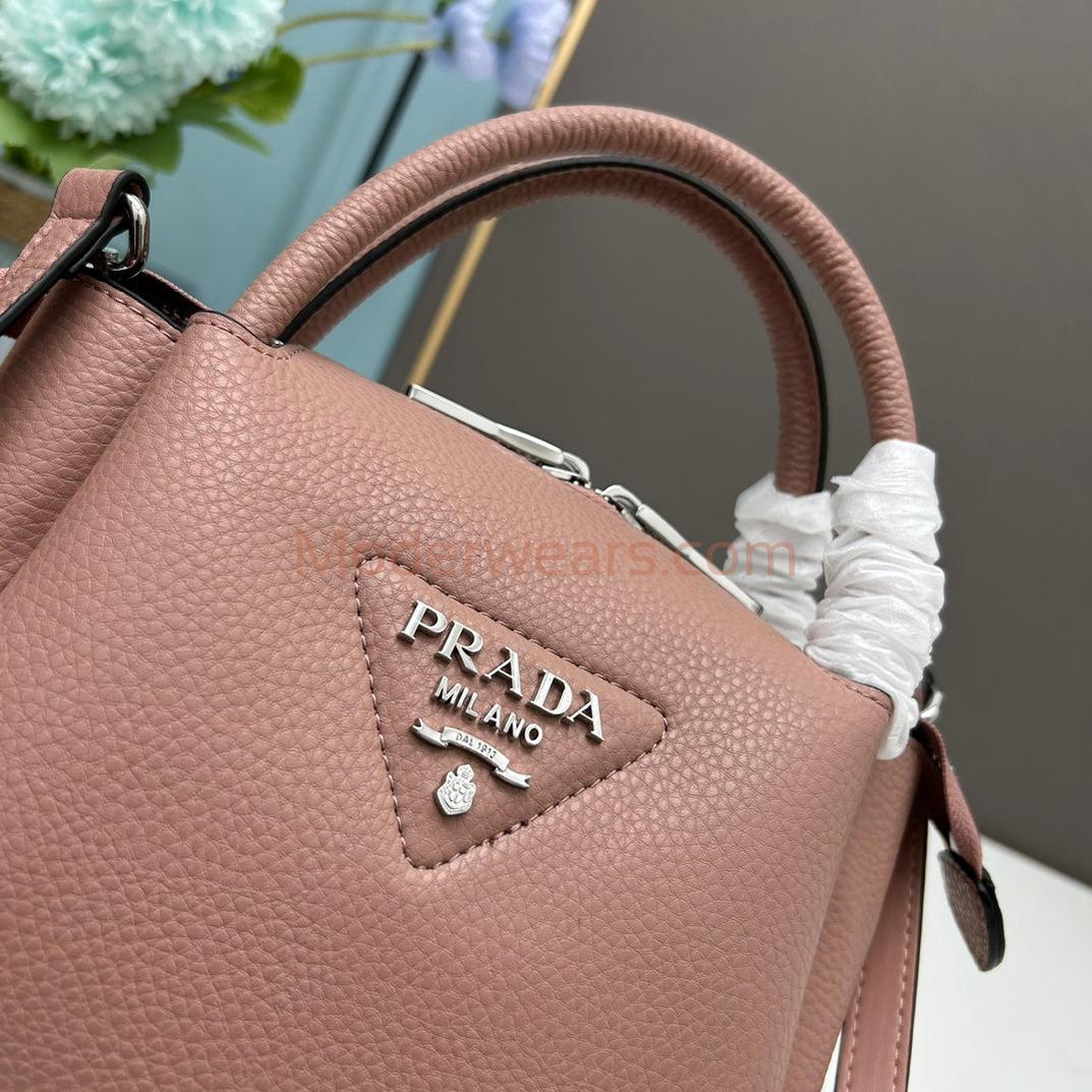 Chic & Stylish Bags