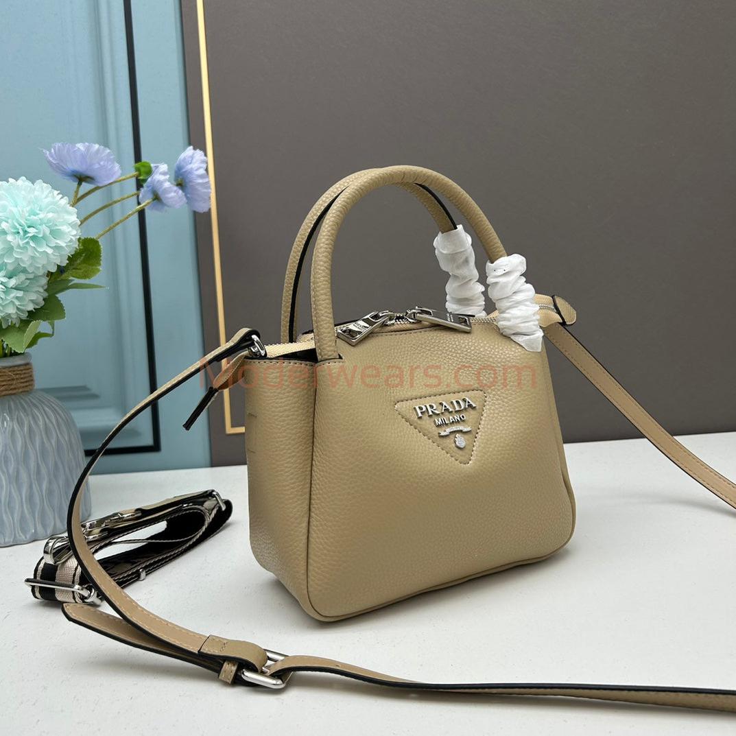 Chic & Stylish Bags