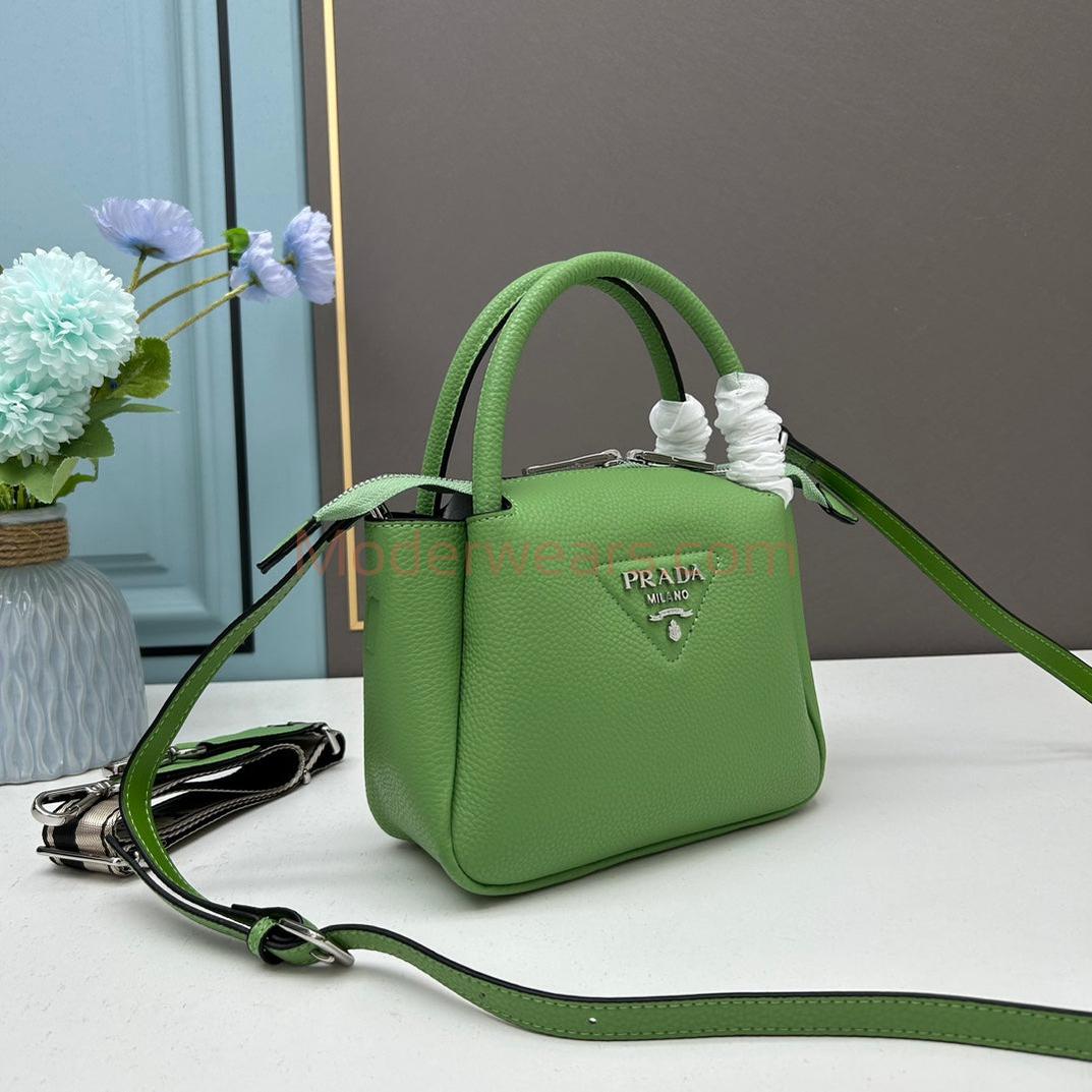 Chic & Stylish Bags