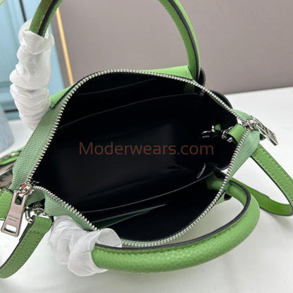 Chic & Stylish Bags