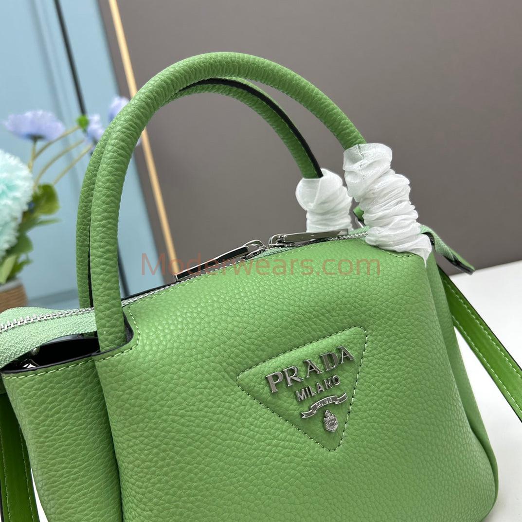 Chic & Stylish Bags