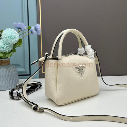 Chic & Stylish Bags