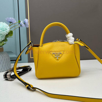 Chic & Stylish Bags
