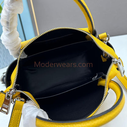 Chic & Stylish Bags