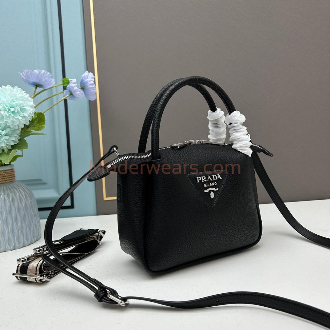Chic & Stylish Bags