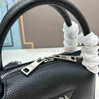 Chic & Stylish Bags