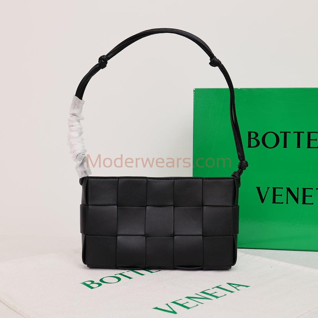 Chic & Stylish Bags