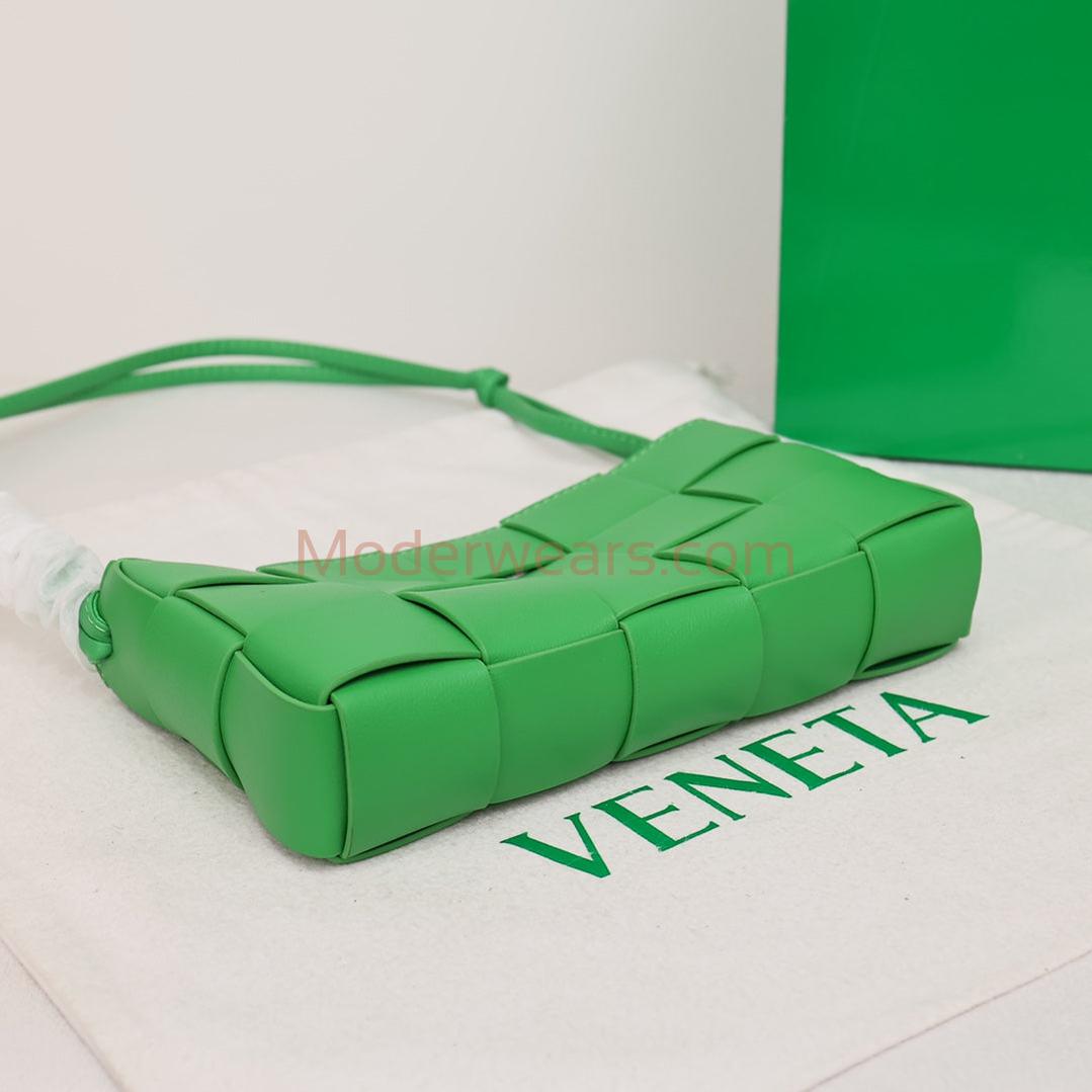 Chic & Stylish Bags