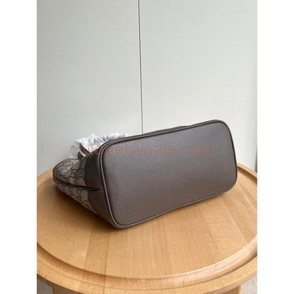 Chic & Stylish Bags
