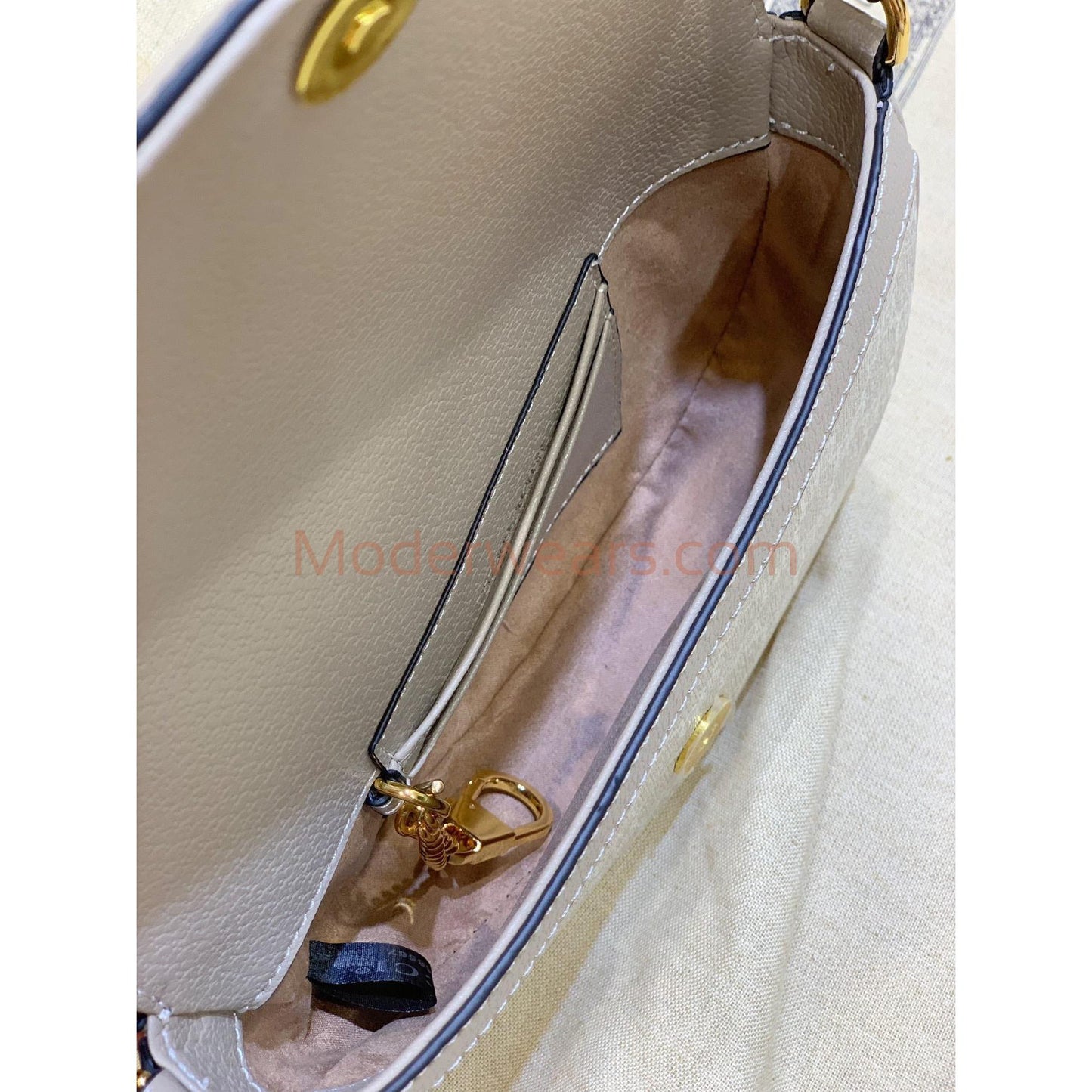 Chic & Stylish Bags