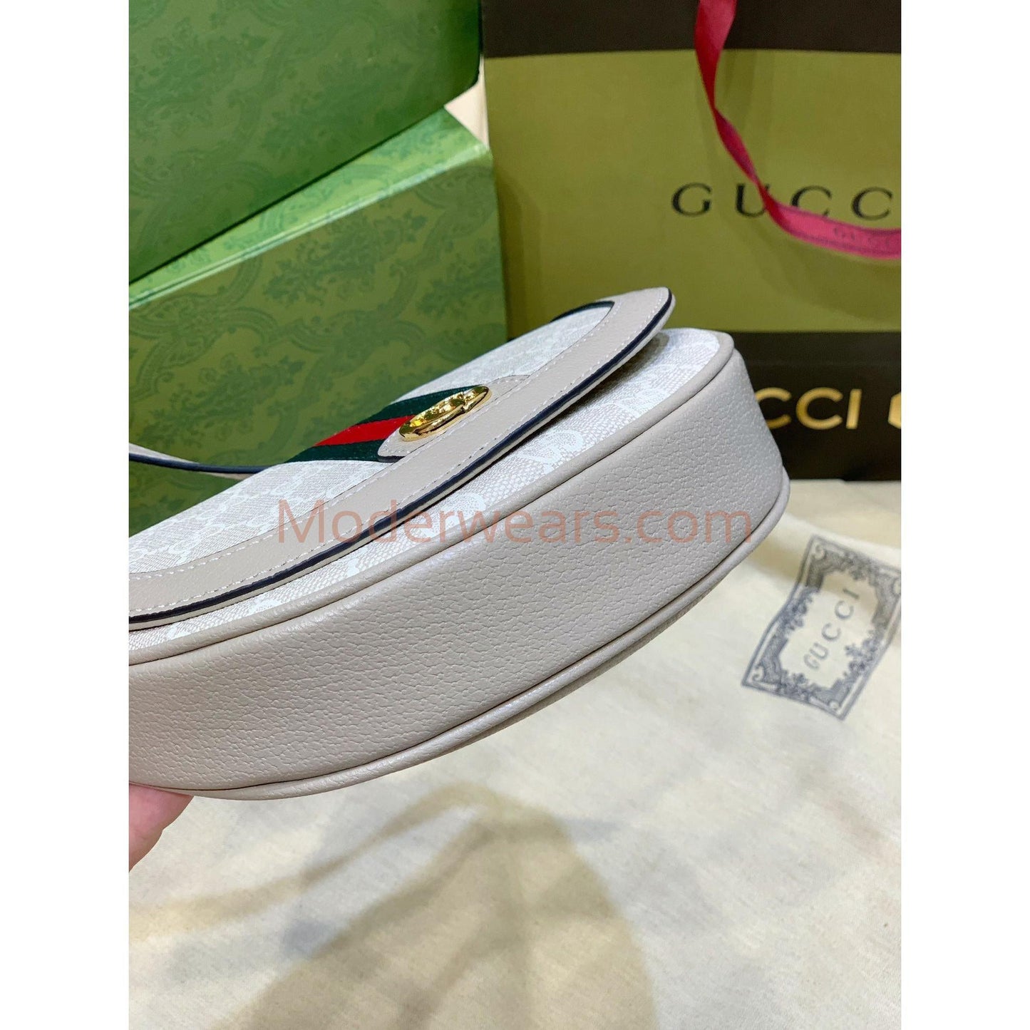 Chic & Stylish Bags
