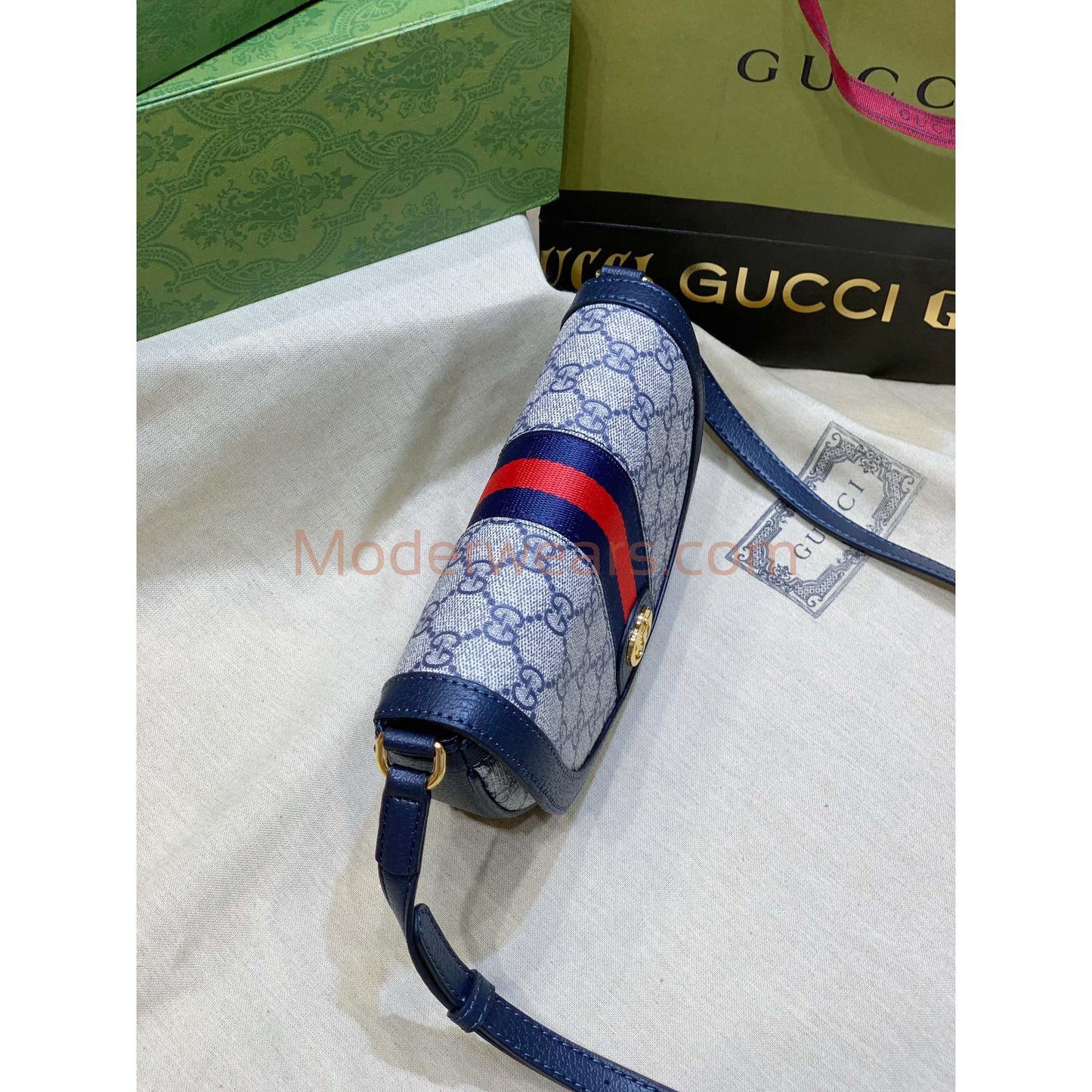 Chic & Stylish Bags