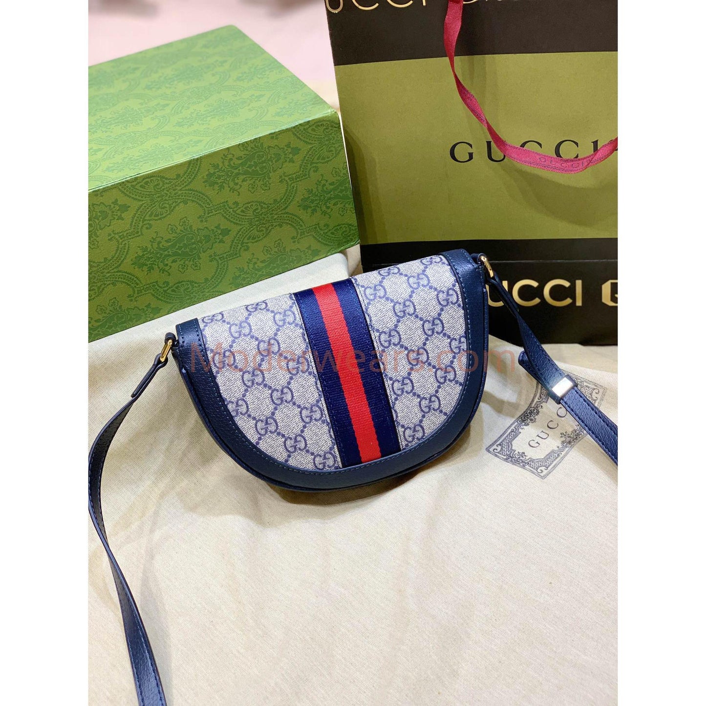 Chic & Stylish Bags