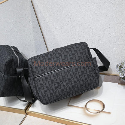 Chic & Stylish Bags