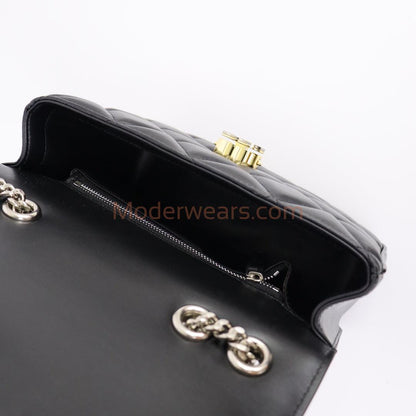 Chic & Stylish Bags