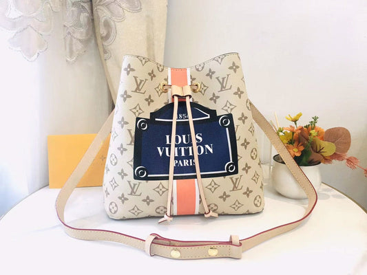 Chic & Stylish Bags
