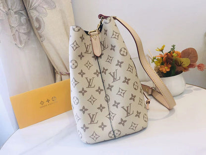Chic & Stylish Bags