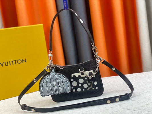 Chic & Stylish Bags