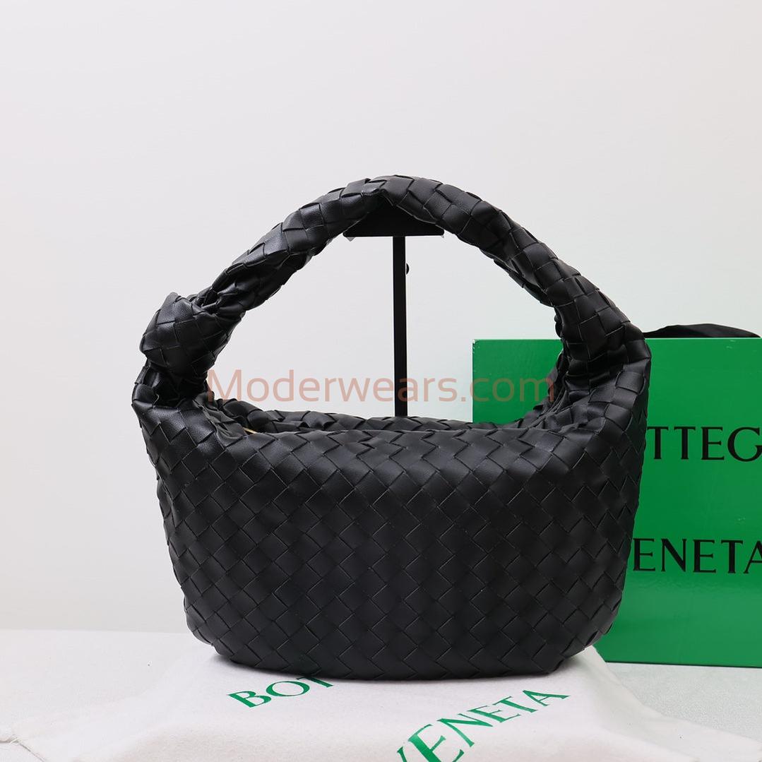 Chic & Stylish Bags