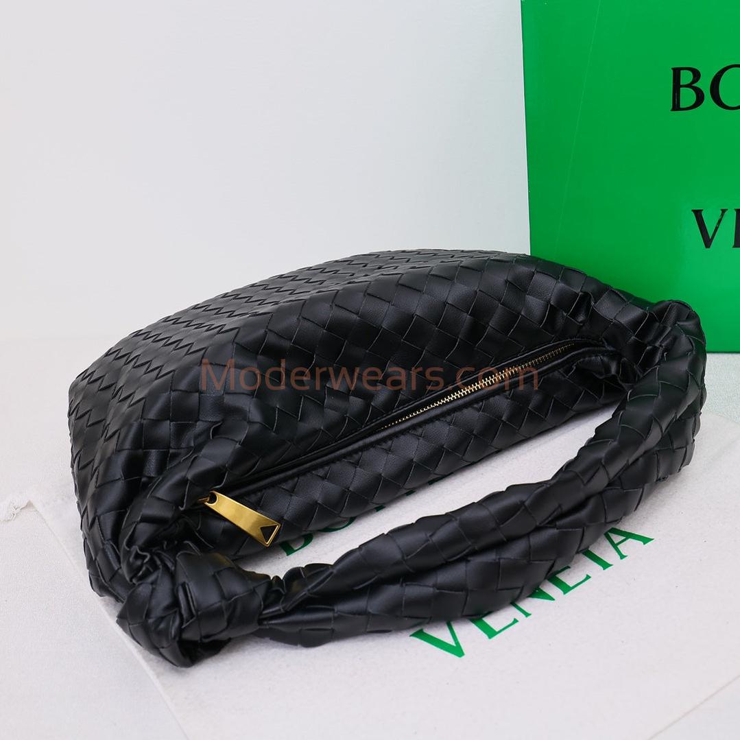 Chic & Stylish Bags