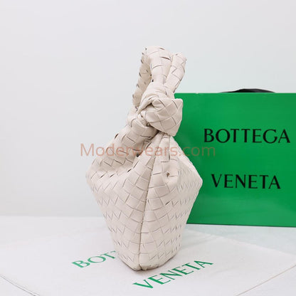 Chic & Stylish Bags