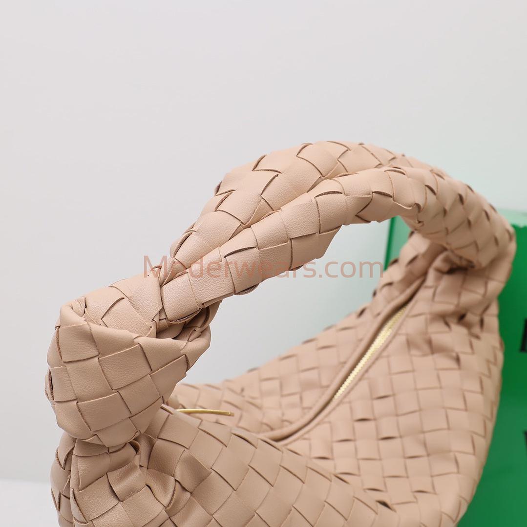 Chic & Stylish Bags