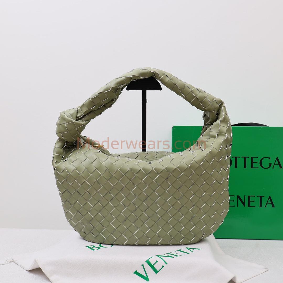 Chic & Stylish Bags